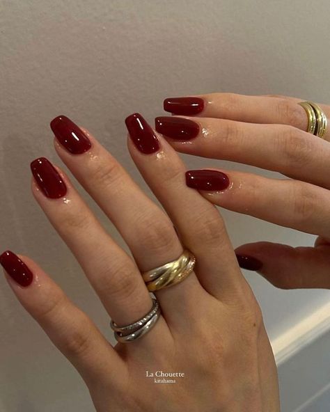 Red Subtle Nails, Andria Barbone Ring, Dark Red Nails Acrylic Coffin Short, Coffin Shape Red Nails, Red Acyrilics Nails, Subtle Red Nails, Corporate Nail Designs, Best Nail Color For Pale Skin, Nails For Red Dress Ideas