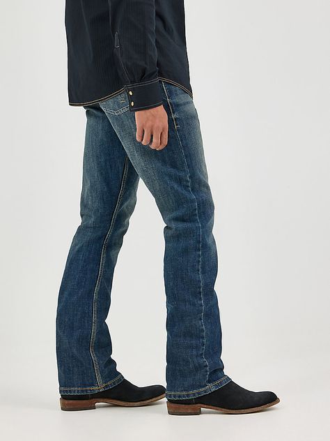 Bootcut jeans outfit