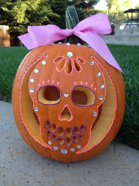 Cool Pumpkin Designs, Sugar Skull Pumpkin, Cute Pumpkin Carving, Creative Pumpkin Decorating, Pumkin Carving, Creative Pumpkin Carving, Amazing Pumpkin Carving, Easy Pumpkin Carving, Pumpkin Carving Designs