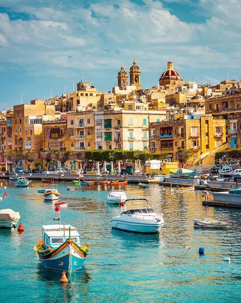 Valleta Malta Malta Travel Guide, Malta Beaches, Valletta Malta, Malta Travel, Travel Hack, Greece Travel Guide, Cheap Vacation, Netherlands Travel, Countries To Visit