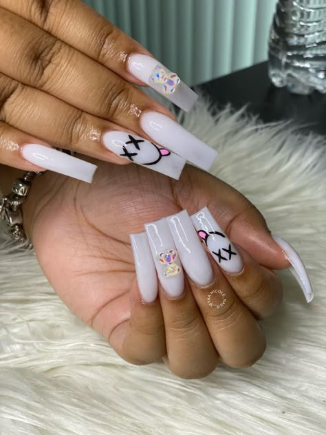 Acrylic Nail Shapes, Colored Acrylic Nails, White Acrylic Nails, Glow Nails, Dope Nail Designs, Short Square Acrylic Nails, Really Cute Nails, Long Acrylic Nails Coffin, Acrylic Nails Coffin Pink