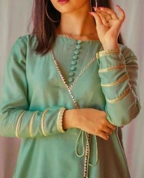 Kurti Neck Designs Latest Fashion, Suit Neck Designs, Lace Dress Design, Latest Dress Design, Neck Designs For Suits, Stylish Short Dresses, Kurta Neck Design, Dress Neck Designs, Kurti Neck Designs