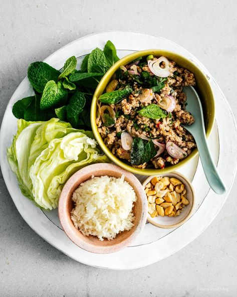 Larb Moo Pork Larb Recipe - Thai Pork Salad · i am a food blog i am a food blog Larb Moo, Pork Larb, Larb Recipe, Thai Pork, Thai Cafe, Ground Pork Recipes, Pork Salad, Turkey Salad, Meat Salad