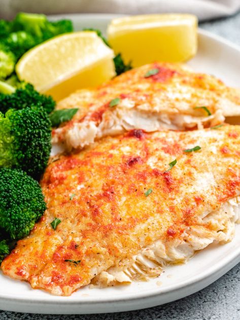 Baked Flounder Recipes Healthy, Flounder Recipes Healthy, Flounder Fillet Recipes, How To Cook Flounder, Flounder Fish Recipes, Flounder Fillet, Flounder Recipes, Fish Recipes Healthy, Easy Seafood Recipes