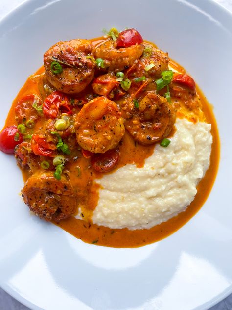 Southern Shrimp And Grits, Coconut Curry Shrimp, Shrimp N Grits Recipe, Grits Recipe, Shrimp Grits, Tomato Gravy, Shrimp And Grits, Curry Shrimp, Shrimp N Grits