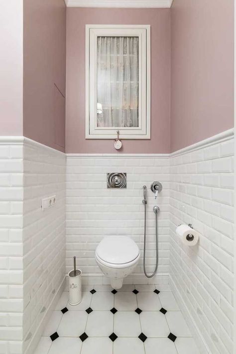 Wc Decoration, Small Bathroom Remodel Designs, Small Toilet Room, Downstairs Toilet, Bad Inspiration, Small Bathroom Makeover, Small Toilet, Toilet Room, Bathroom Remodel Designs