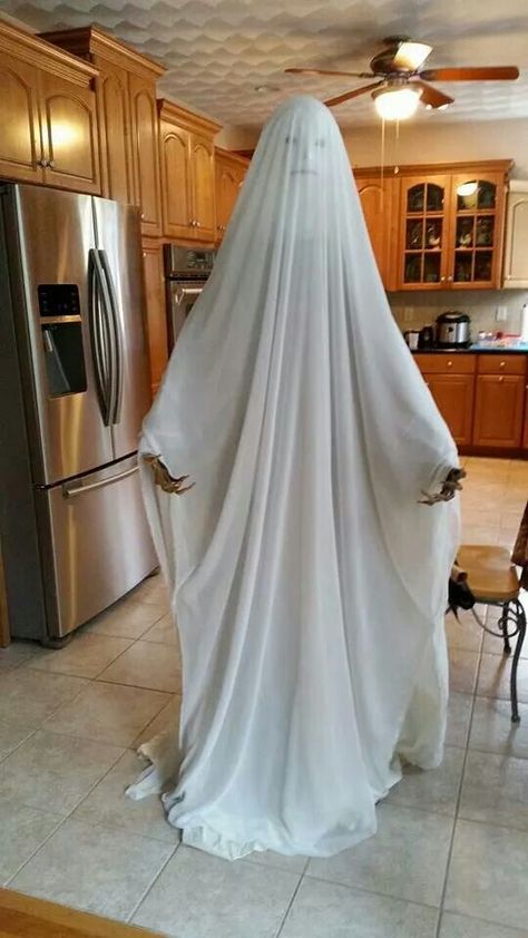 Lydia Rossi's ghost. Zombie Prom, Graduation Party Backdrops, Halloween Witch Decorations, Ghost Costume, Witch Decor, Halloween Photos, Outdoor Halloween, Halloween Outdoor Decorations, Backdrops For Parties