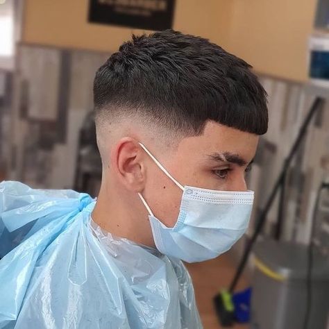 Short Fringe Haircut, Faded Haircut, Crew Cut Hair, Hair Types Men, Haircut Ideas Trendy, Fade Haircut Designs, Young Men Haircuts, Mid Fade Haircut, Men Fade Haircut Short