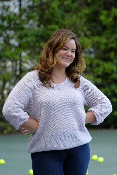 Katie Mixon, Katie Otto, Katy Mixon, American Housewife, Classic Actresses, Top Celebrities, Popular Shows, Look Alike, Strong Women