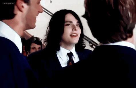 Mcr Banner Gif, Helena Mcr Aesthetic, Gerard Way Banner, Mcr Gif, Gerard Way Gif, I Love Mcr, Emo Kid, Gerard Way, Emo Bands