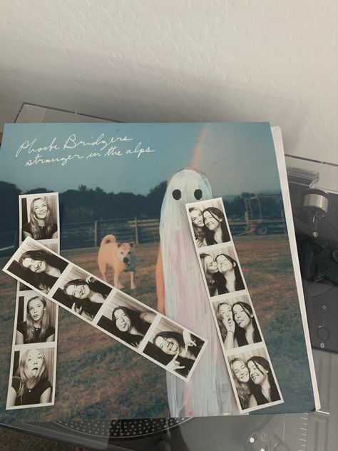 Phoebe Bridgers Vinyl, Phoebe Bridgers Aesthetic, Vinyl Aesthetic, Photobooth Pictures, Phoebe Bridgers, Artist Aesthetic, Film Photo, Music Aesthetic, Instagram Ideas