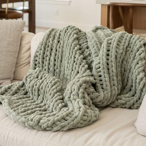 Thick Knitted Blanket, Large Knit Blanket, Knot Blanket, Cable Knit Blankets, Boho Throw Blanket, Chunky Knit Throw Blanket, Green Throw Blanket, Cable Knit Throw, Sage Green Bedroom