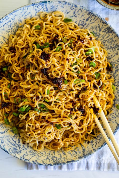 5-minute Miso Butter Noodles - Simply Delicious Butter Noodles Recipe, Buttered Noodles Recipe, Butter Noodles, Gluten Free Substitutes, Honey Bbq Chicken, Miso Butter, Noodle Recipes Easy, Buttered Noodles, Ramen Recipes