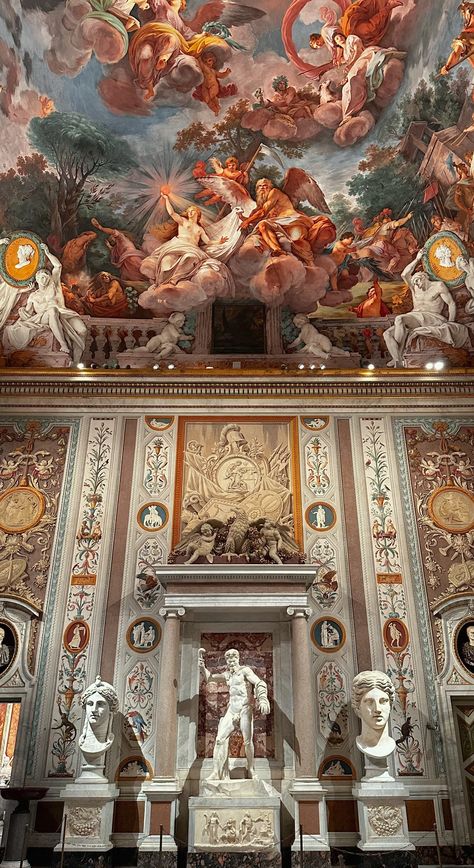 Ancient Places Aesthetic, European Museum, Church Aesthetic, Rennaissance Art, Cathedral Architecture, Baroque Architecture, Church Architecture, Historical Art, Architecture Old