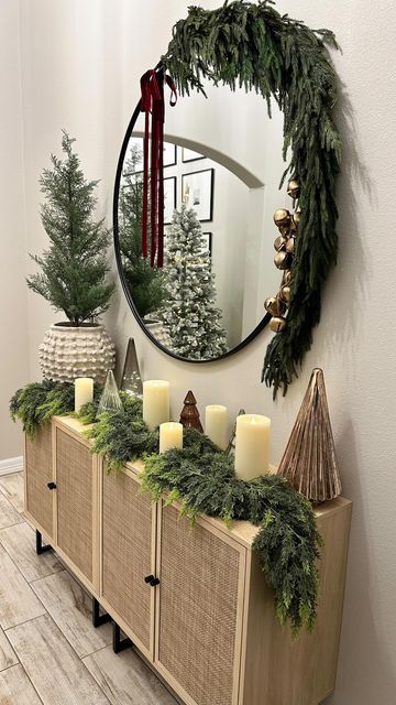 2023 Winter Decor, Side Board Christmas Decorations, Christmas Decor Ideas Sideboard, Sideboard Decor Christmas, Christmas Side Board Decor, Sideboard Christmas Decorations, Sideboard Christmas Decor Ideas, Christmas Media Console Decor, Media Console Christmas Decor