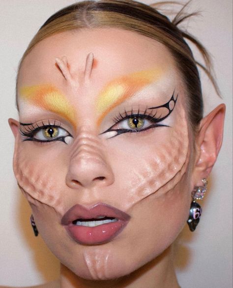 Spx Makeup, Unconventional Makeup, Prosthetic Makeup, Face Paint Makeup, Face Art Makeup, Halloween Makeup Inspiration, Ethereal Makeup, Unique Makeup, Special Effects Makeup