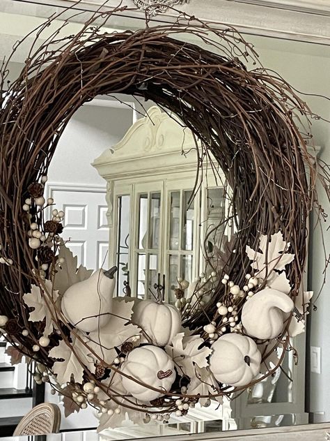 Beautiful Fall Pottery Barn Pumpkin Wreath Dupe - An Organized Season Fall Pottery, Pottery Barn Fall, Pottery Barn Pumpkin, Autumn Window Display, Pottery Barn Lighting, Neutral Autumn, Pumpkin Wreath Diy, Autumn Wreaths For Front Door, Faux Pumpkins