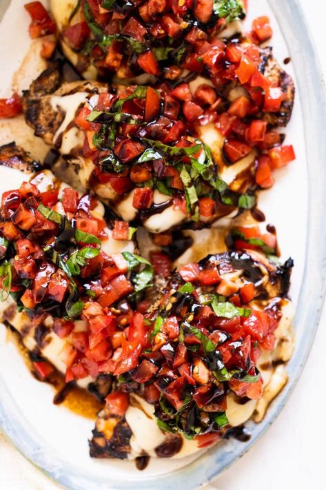 Bruschetta Chicken - iFoodReal.com Meditteranean Meals, Quick Low Carb Meals, Baked Chicken Caprese, Chicken Bruschetta Bake, Chicken Recipes With Tomatoes, Chicken Bruschetta, Chicken Bruschetta Recipe, Pan Fried Chicken Breast, Chimichurri Chicken