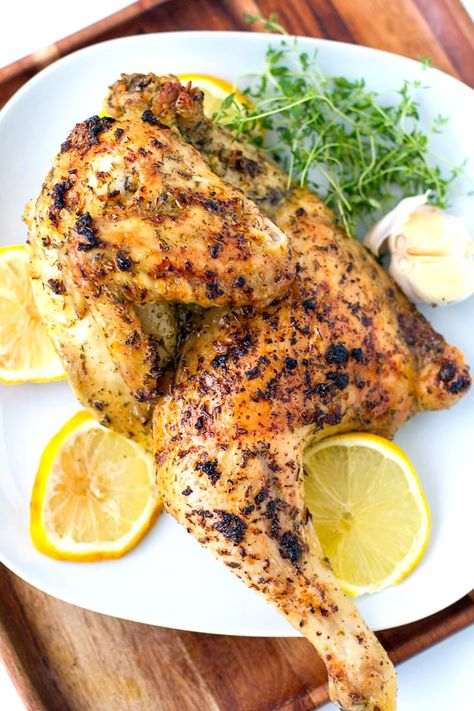 Greek-style roast chicken with lemon, garlic and herbs | Whole30, Paleo, Gluten-free, Keto | #chicken #roastchicken #roast #greekfood #greekrecipes #recipes #whole30 #paleo #keto Aip Chicken, Greek Chicken Marinade, Chicken With Lemon, Greek Foods, Roasted Garlic Chicken, Half Chicken, Lemon Garlic Chicken, Mint Salad, Yummy Meals