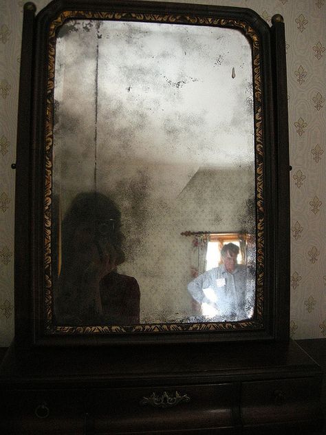 I love old mirrors by clairebear-the exton gardener, via Flickr Old Mirror Aesthetic, 20s Illustration, Fogged Mirror Aesthetic, Foggy Mirror Aesthetic, Old Hand Mirror, Vintage Etched Mirror, Vintage Mirror Aesthetic Dark, Mermaid Stories, Sequential Art