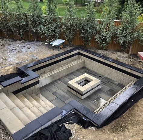 Small Backyard Fire Pit, Small Backyard Fire Pit Ideas, Sunken Fire Pit, Backyard Fire Pit Ideas, Outdoor Fire Pit Seating, Sunken Patio, Sunken Fire Pits, Backyard Fire Pit, Fire Pit Ideas