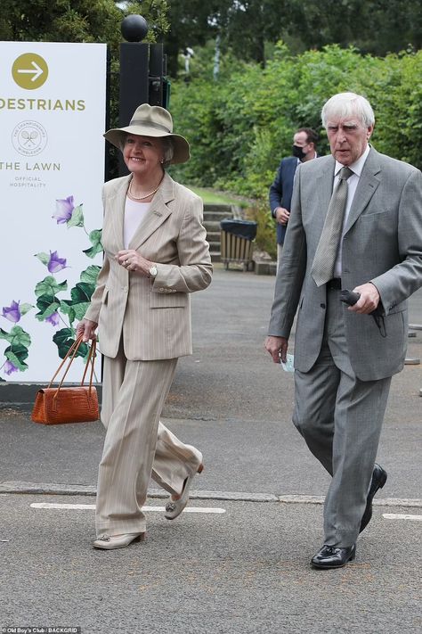 Who's who in the royal box at Wimbledon | Daily Mail Online Evonne Goolagong Cawley, Penelope Keith, Lord Frederick Windsor, Prince Michael Of Kent, Wimbledon Final, Field Athletes, Martina Navratilova, James Matthews, Katherine Jenkins