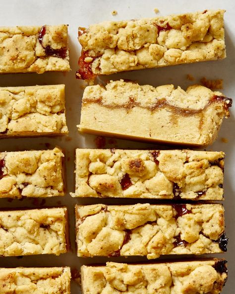 Overhead view of cut up shortbread on marble surface. Brown Butter Raspberry Shortbread, Sweeties Cookies, Brown Butter Shortbread, Raspberry Shortcake, Baking Bars, Raspberry Shortbread, Cookies 2023, Biscotti Recipes, Butter Shortbread