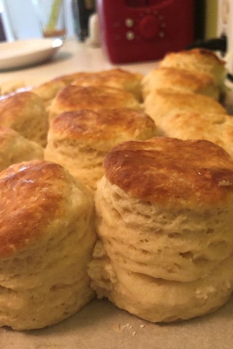 Easy Homemade Biscuits, Baking Powder Biscuits, Homemade Biscuits Recipe, Biscuit Bread, Biscuit Rolls, Biscuits Easy, Biscuits Recipe, Cooking Spray, Homemade Biscuits