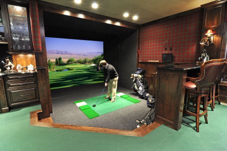 Friday's Fantasy House: A $4.95 million "play house." - StarTribune.com Diy Golf Simulator, Home Golf Simulator, Indoor Golf Simulator, Diy Golf, Golf Simulator Room, Golf Room, Golf Diy, Golf Simulator, Golf School