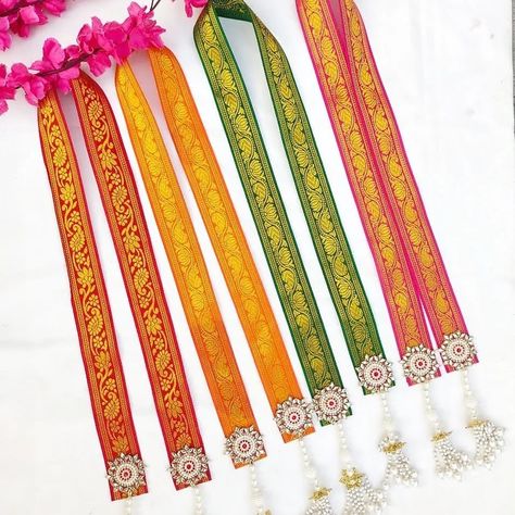 Banarasi stole ✨✨wedding Giveways... Neww.. vibrant colours with neww butti ...at economy range ... size 52..to 55 inches height approx .. DM us for more details or Whatsapp us on 9867422790 #indianwedding #indianweddingseason #indianweddingstyle #indianweddingseason #indianweddingdecor #indianweddingsmag #indianweddinginspiration #weddingseason #shaadikaseason #shaadifever #destinationwedding #shaadikaseason #weddinggiveaway #weddinggiftsidea #weddinggiftideas #uniquegiftideas #uniquegif... Baraat Swagat Ideas, Wedding Mala, Indian Wedding Inspiration, Wedding Giveaways, Indian Wedding Decorations, Wedding Item, Diy Home Crafts, Vibrant Colours, Wedding Season