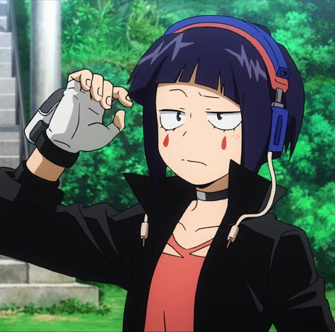 Mha Jirou, Mha Class 1 A, Azusa Hamaoka, Girl With Purple Hair, Class 1 A, Hero Academia Characters, Character Development, Izuku Midoriya, Purple Hair