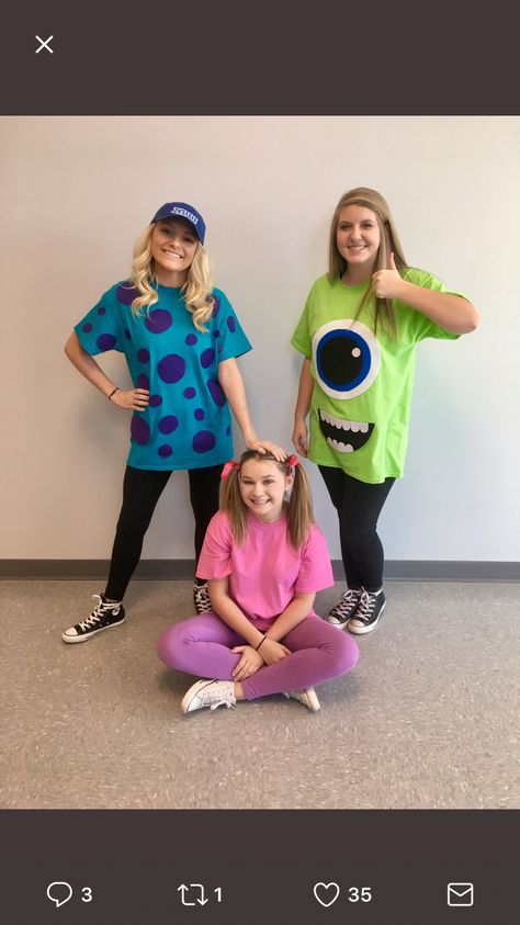 Teacher Book Character Costumes, Boo Halloween Costume, Trio Costumes, Halloween Costumes For Teens Girls, Book Character Costumes, Costumes For Teens, Halloween Costumes Friends, Stabilo Boss, Teacher Books