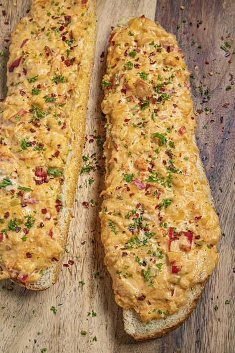 Crawfish Toast, Crawfish Bread Recipe, Crayfish Recipes, Crawfish Sauce, Cajun Appetizers, Crawfish Dishes, Crawfish Bread, Ghost Chili, Cajun Spices