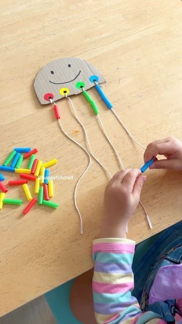 Learning Activities For Kids, Preschool Fine Motor Activities, Kids Basement, Kindergarden Activities, Montessori Toddler Activities, Preschool Fine Motor, Baby Learning Activities, Preschool Art Activities, Basement Remodel