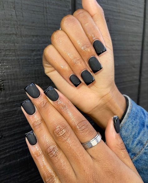 Black Nails Short, Overlay Nails, Curved Nails, Stiletto Nails Designs, Dope Nail Designs, Glow Nails, Short Square Acrylic Nails, Exotic Nails, Short Acrylic Nails Designs