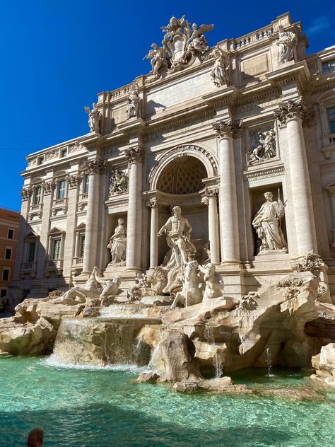 February Bulletin Board Ideas, Good Grades Aesthetic, Grades Aesthetic, Aesthetic Travel Pictures, Trevi Fountain Rome, The Trevi Fountain, Find Cheap Flights, Cultural Differences, Italy Aesthetic