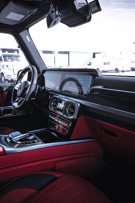 G Wagon Red Interior, Car Ideas Aesthetic, G Wagon Interior, Mercedes Benz Interior, Benz Suv, Aesthetic Sports, Mercedes Interior, Aesthetic Cars, Cars Ideas