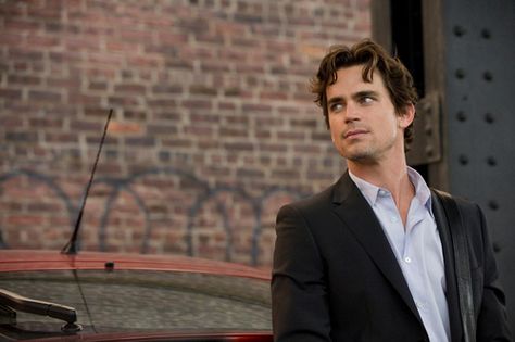 Neal Caffrey - white-collar Photo White Collar Neal, Neal Caffery, Matt Bomer White Collar, Neal Caffrey, Tiffani Thiessen, Fbi Special Agent, Golden Ticket, Matt Bomer, Bradley Cooper