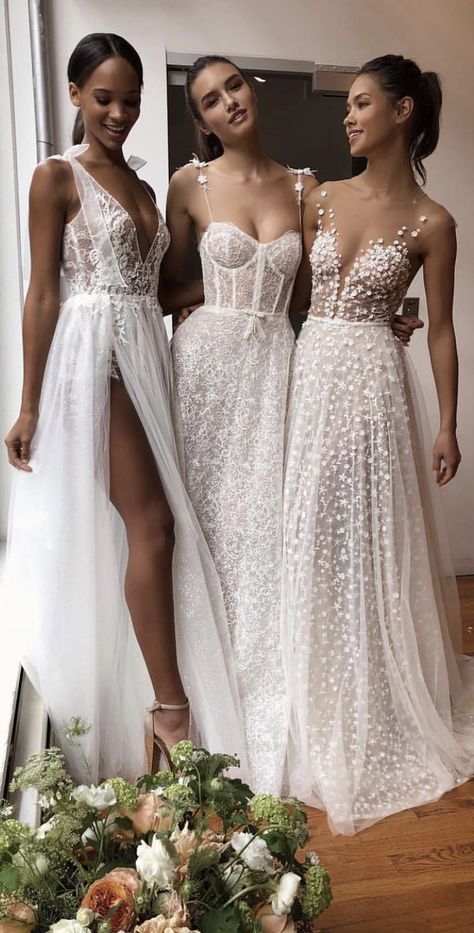 White Dresses, Bohemian Dress, Dream Wedding Dresses, Mermaid Wedding, Dream Dress, Wedding Gown, Sheath Wedding Dress, Mermaid Wedding Dress, Wedding Outfit