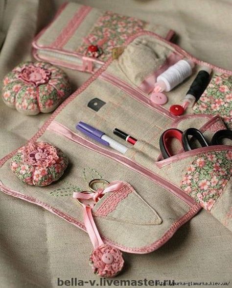 Sewing Kit Bag, Sewing Caddy, Sewing Case, Trendy Sewing, Case Ideas, Heirloom Sewing, Creation Couture, Sewing Organization, Sewing Items