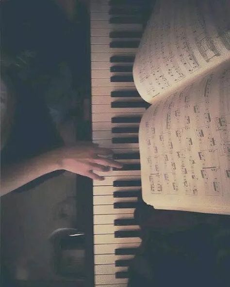 Good piano lesson today !! It was a lot of fun !! #aesthetic #grunge #softgrunge #indie #tumblr #tagwhore #trash #piano #sheetmusic #music #mozart #classical by aesthetically.this Playing The Piano, The Piano, Keyboard, Sheet Music, Piano, Music