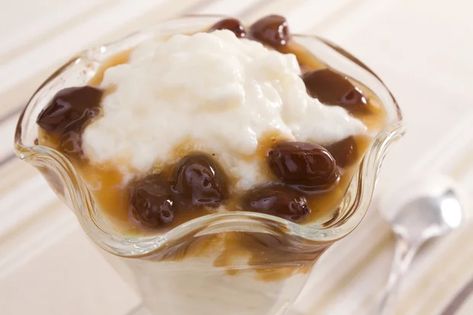 Rum Raisin Rice Pudding, Rum Raisin Sauce, Raisin Rice Pudding, Raisin Rice, Rum Sauce Recipe, Raisin Sauce, Pudding Desserts Recipes, Rum Sauce, Old Fashioned Bread Pudding