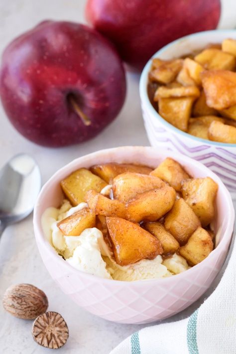 Golden Delicious Apple, Freezing Apples, Lemon Ice Cream, Apple Pie Spice, Fried Apples, Apple Crisp Recipes, Cooked Apples, Fall Dessert Recipes, Crisp Recipe