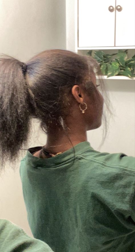 Pressed Natural Hair, Silk Press Natural Hair, Sleek Ponytail Hairstyles, Quick Natural Hair Styles, Dyed Hair Inspiration, Girls Natural Hairstyles, Dyed Natural Hair, Protective Hairstyles Braids, Curly Hair Styles Easy