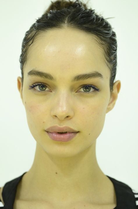 Luma Grothe Luma Grothe, Rhinoplasty Nose Jobs, Clay Face, Bare Face, Model Face, Natural Face, Makeup Designs, Glam Makeup, Woman Face