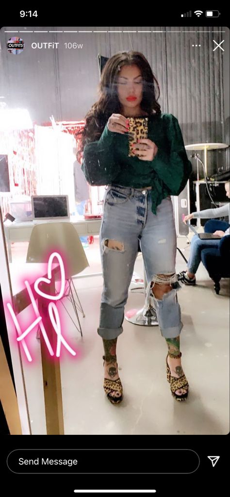 Bailey Sarian Outfit, Bailey Sarian Style, Granola Grunge, Alternative Fashion Plus Size, Teacher Work Outfit, Bailey Sarian, Ena Pelly, Grunge Looks, Influencers Fashion