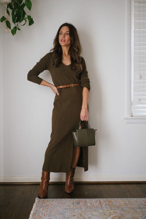 Five Ways To Style A Knit Dress - Stitch & Salt Black Dress Brown Boots, Ribbed Dress Outfit, Knitted Dress Outfit, Stylish Capsule Wardrobe, Brown Boots Outfit, Brown Knit Dress, Dress Work Outfit, Green Knit Dress, Brown Sweater Dress