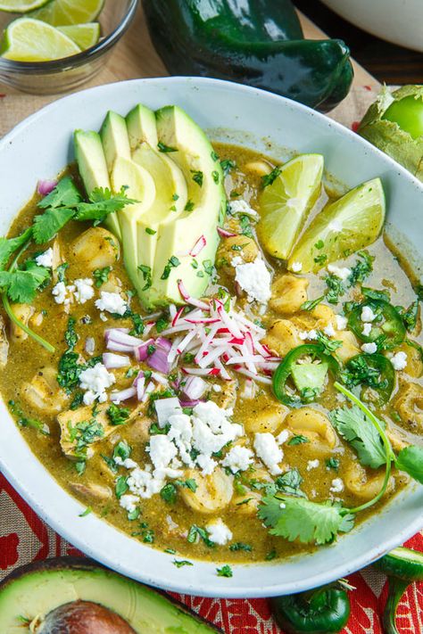 Authentic Pozole, Green Chicken Recipe, Pork Pozole, Chicken Pozole, Pozole Verde, Pozole Recipe, Recipe Pork, Verde Recipe, Green Chicken