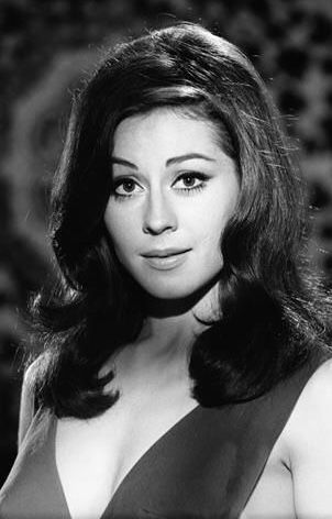 Sherry Jackson, Star Trek Tv Series, Star Trek Actors, Star Trek Models, Star Trek Cast, Star Trek 1966, Star Trek Tv, Star Trek Original Series, Star Trek Series