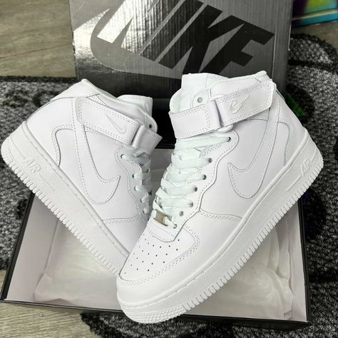 Nike air force 1s